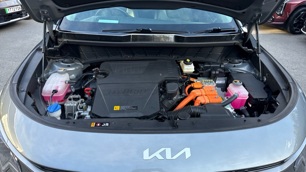 Kia Niro 1.6 GDi Hybrid 4 5dr DCT Hybrid Estate - Image 8