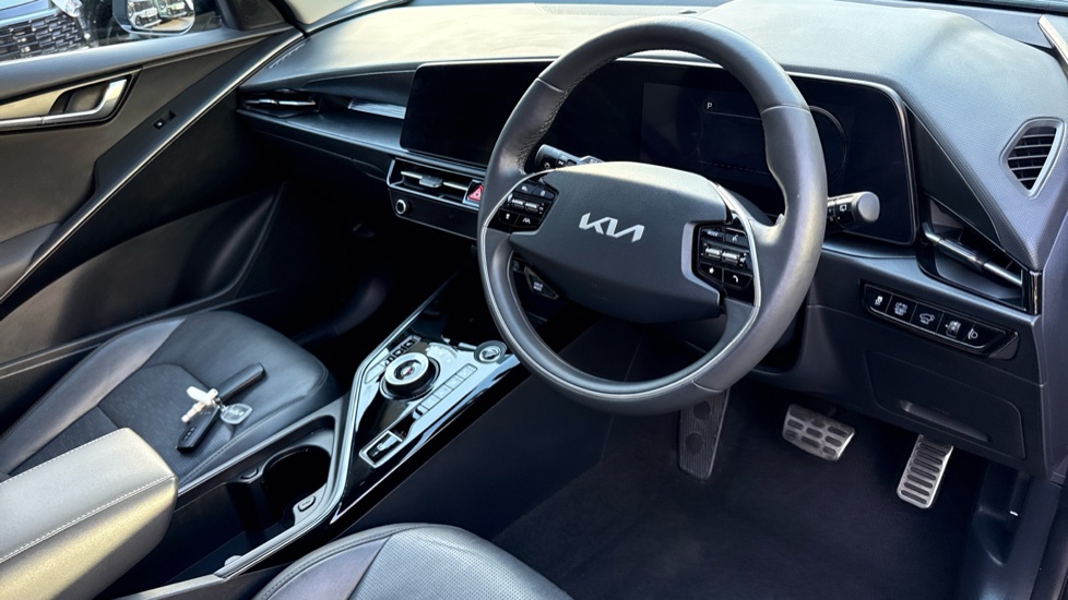 Kia Niro 1.6 GDi Hybrid 4 5dr DCT Hybrid Estate - Image 11