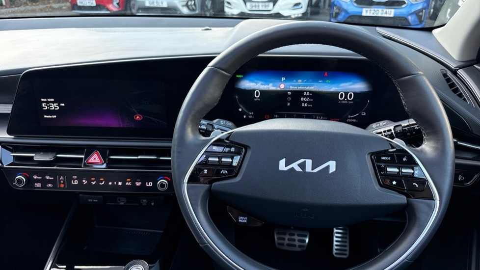 Kia Niro 1.6 GDi Hybrid 4 5dr DCT Hybrid Estate - Image 45