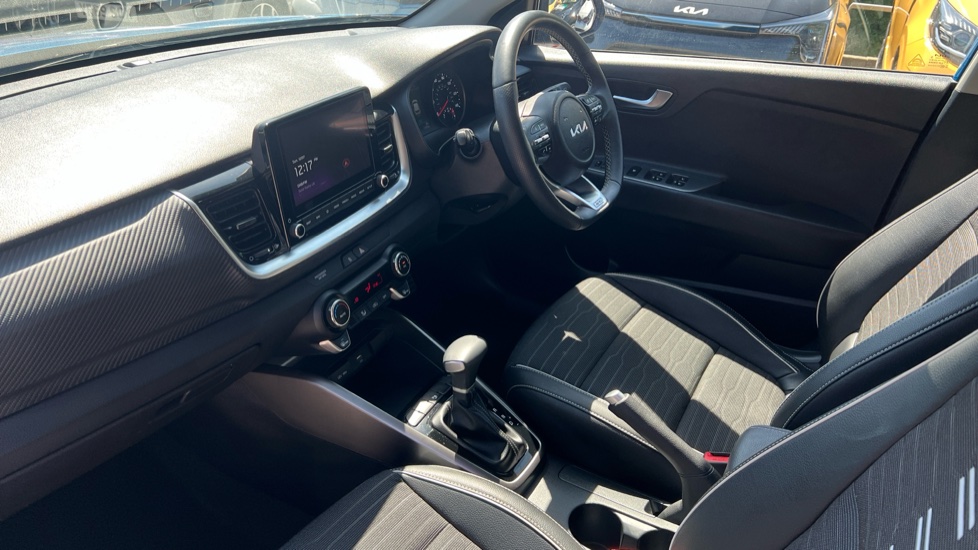 Kia Stonic 1.0T GDi 99 GT-Line 5dr DCT Petrol Estate - Image 9