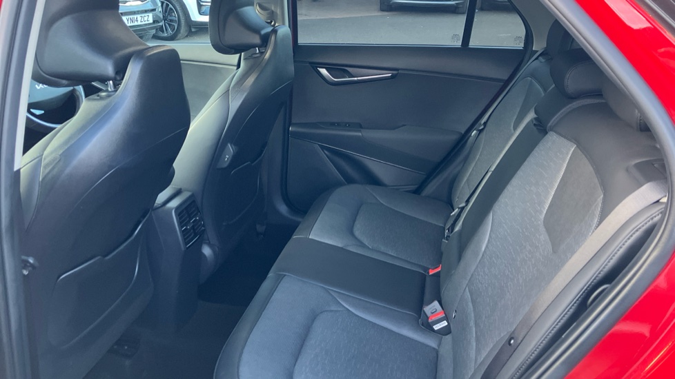 Kia Niro 1.6 GDi Hybrid 4 5dr DCT Hybrid Estate - Image 16