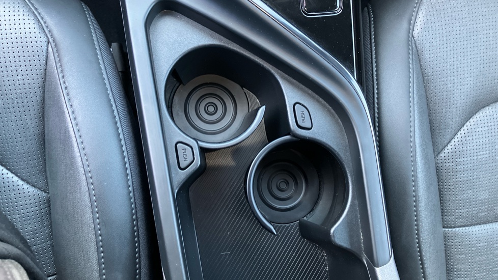 Kia Niro 1.6 GDi Hybrid 4 5dr DCT Hybrid Estate - Image 27
