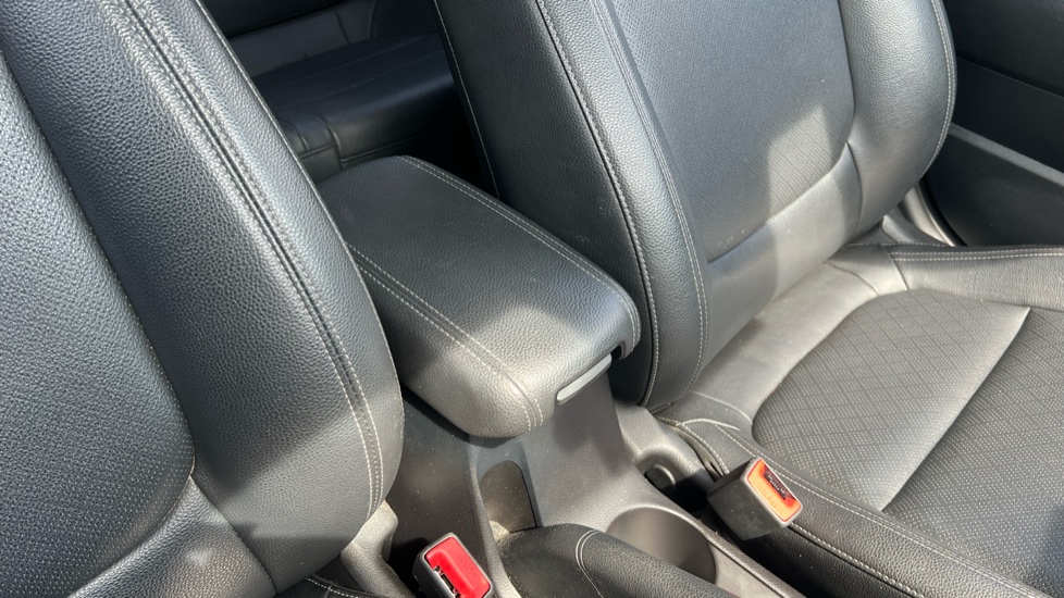 Kia Rio 1.0 T GDi 48V 118 3 5dr Petrol Hatchback - Image 42