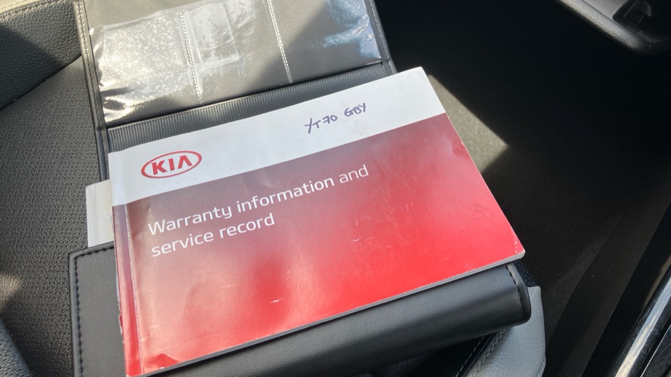 Kia Stonic 1.0T GDi 4 5dr Auto Petrol Estate - Image 21