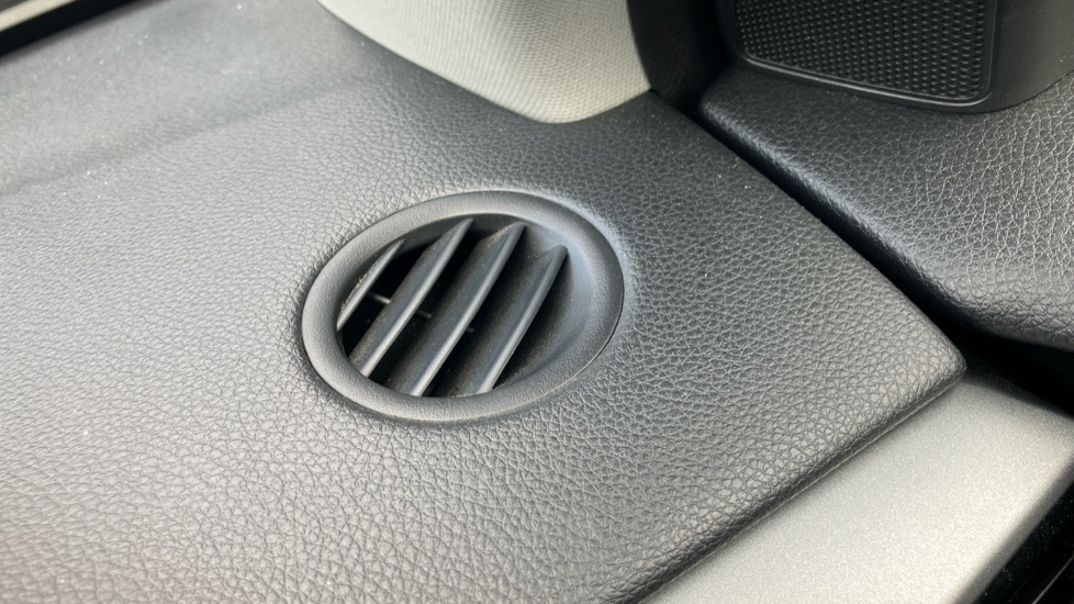 Kia Stonic 1.0T GDi 4 5dr Auto Petrol Estate - Image 63