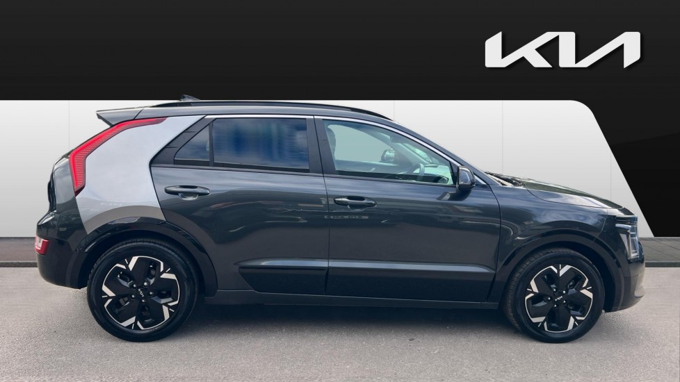 Kia Niro 150kW 4 65kWh 5dr Auto Electric Estate - Image 5