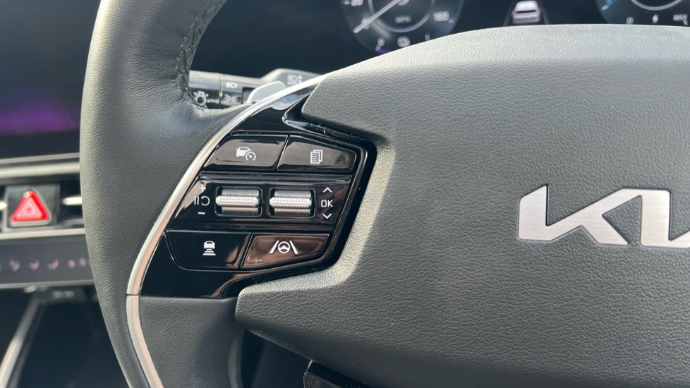 Kia Niro 150kW 4 65kWh 5dr Auto Electric Estate - Image 30