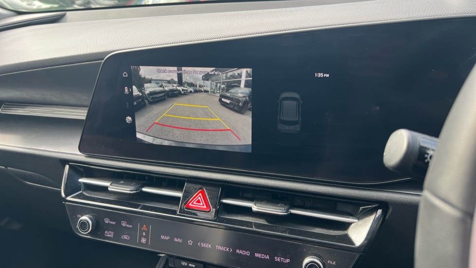 Kia Niro 150kW 4 65kWh 5dr Auto Electric Estate - Image 37
