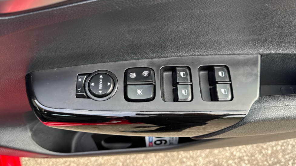 Kia Picanto 1.0 2 5dr Petrol Hatchback - Image 27
