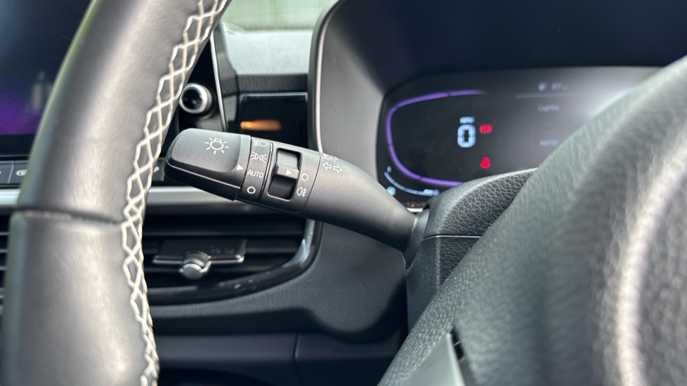 Kia Picanto 1.0 2 5dr Petrol Hatchback - Image 32