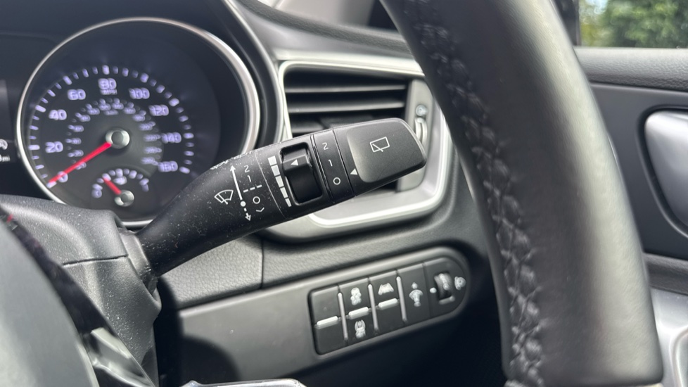 Kia Xceed 1.5T GDi ISG 138 2 5dr Petrol Hatchback - Image 25
