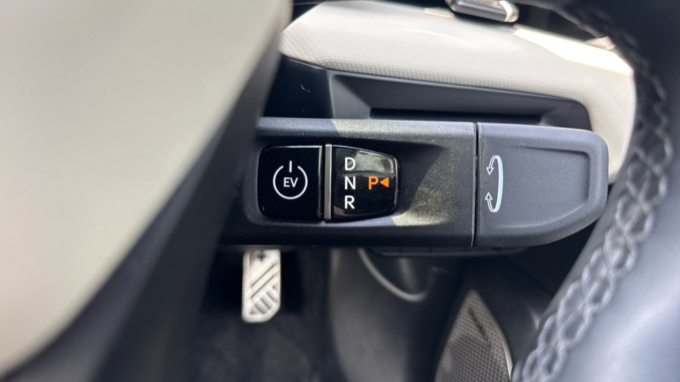 Kia EV4 150kW GT-Line S 81kWh 5dr Auto Electric Hatchback - Image 42