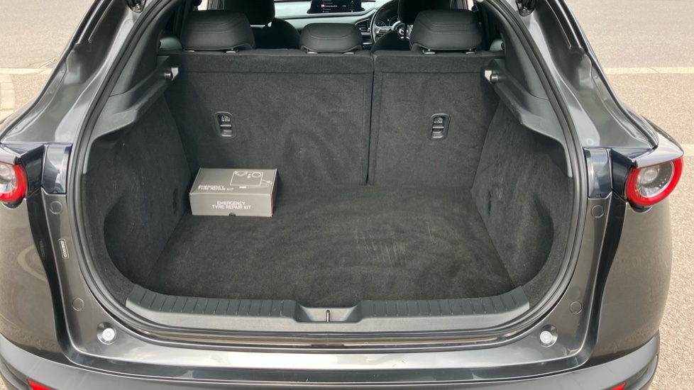 Mazda CX-30 2.0 e-Skyactiv G MHEV Exclusive-Line 5dr Petrol Hatchback - Image 4