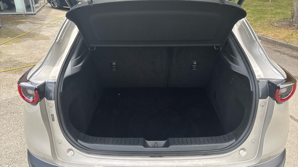 Mazda CX-30 2.5 e-Skyactiv G MHEV [140] Homura 5dr Auto Petrol Hatchback - Image 4