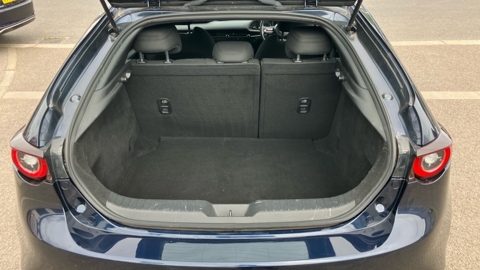 Mazda 3 2.0 e-Skyactiv G MHEV SE-L 5dr Petrol Hatchback - Image 4