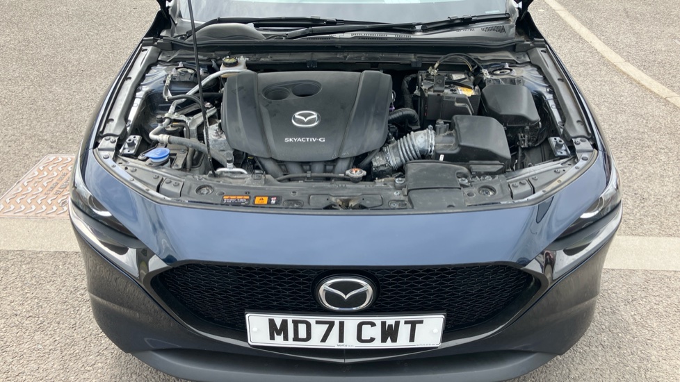 Mazda 3 2.0 e-Skyactiv G MHEV SE-L 5dr Petrol Hatchback - Image 8