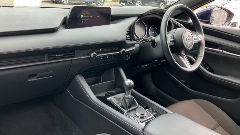 Mazda 3 2.0 e-Skyactiv G MHEV SE-L 5dr Petrol Hatchback - Image 9