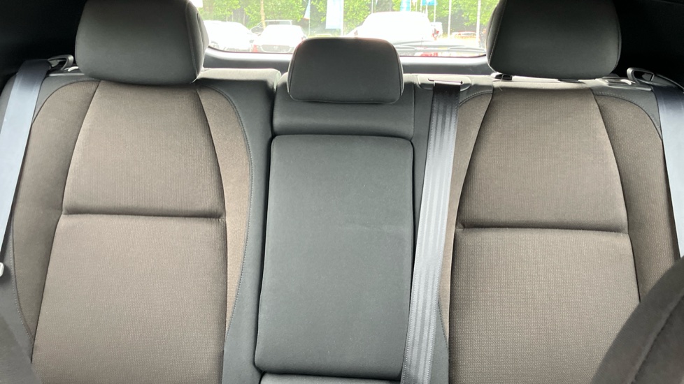 Mazda 3 2.0 e-Skyactiv G MHEV SE-L 5dr Petrol Hatchback - Image 15