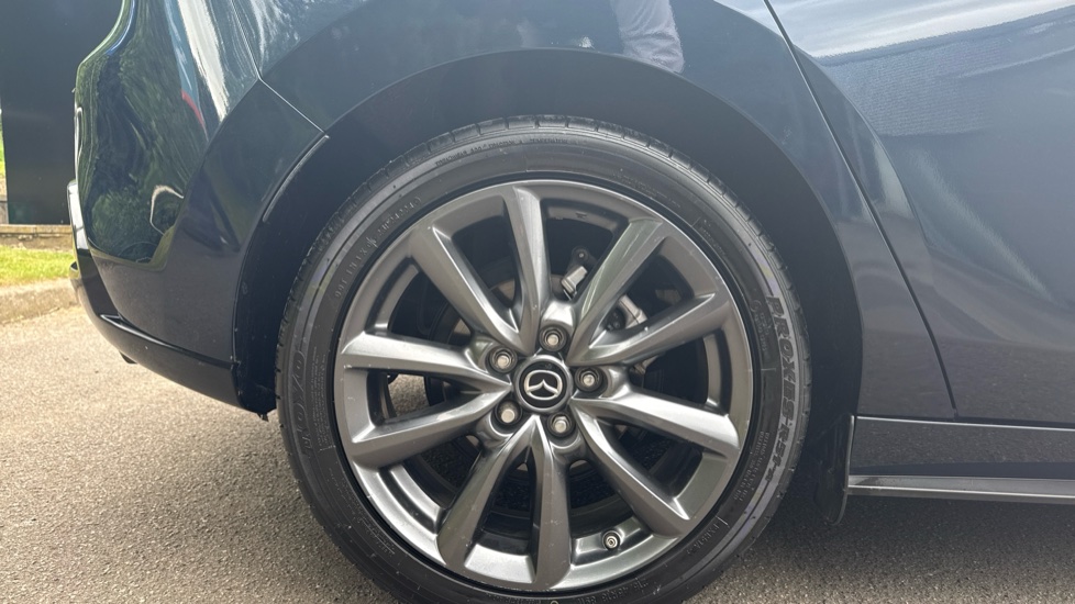 Mazda 3 2.5 e-Skyactiv G MHEV 140 Exclusive-Line 5dr Auto Petrol Hatchback - Image 7