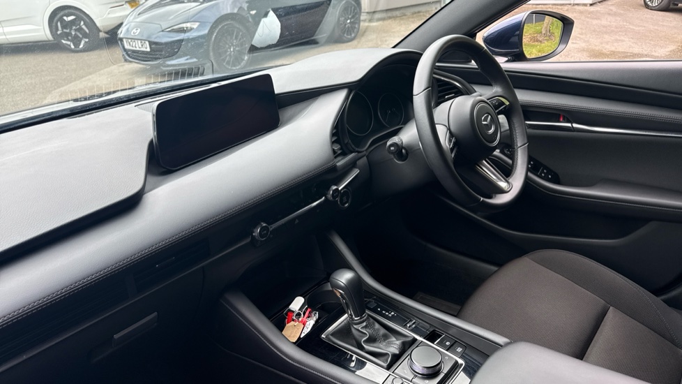 Mazda 3 2.5 e-Skyactiv G MHEV 140 Exclusive-Line 5dr Auto Petrol Hatchback - Image 9