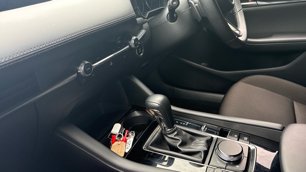 Mazda 3 2.5 e-Skyactiv G MHEV 140 Exclusive-Line 5dr Auto Petrol Hatchback - Image 13