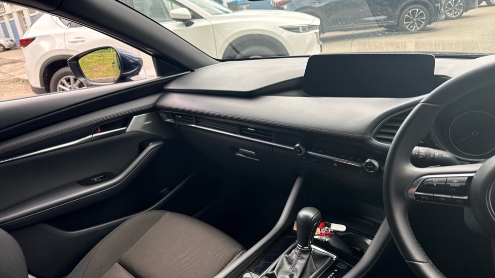Mazda 3 2.5 e-Skyactiv G MHEV 140 Exclusive-Line 5dr Auto Petrol Hatchback - Image 14