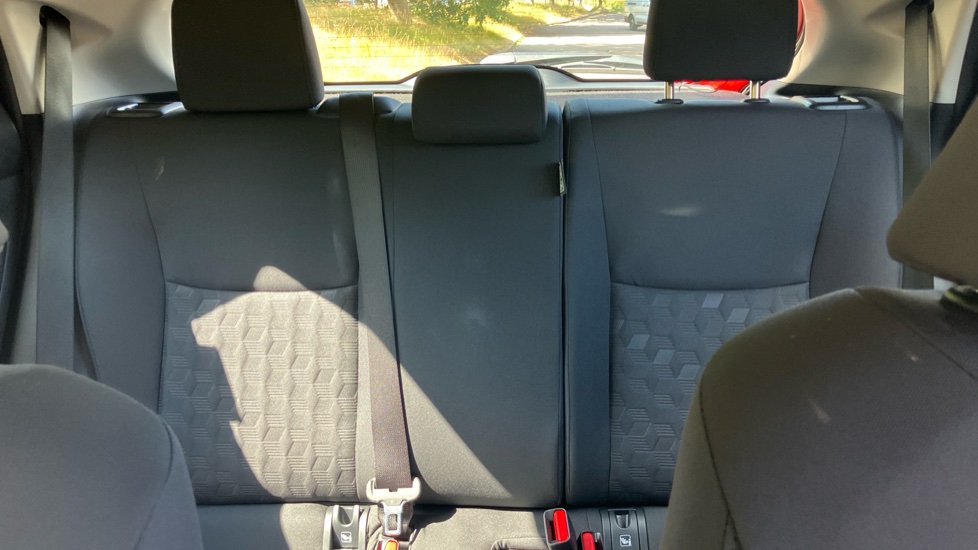 Mazda 2 Hybrid 1.5i Hybrid Centre Line 5dr CVT Hybrid Hatchback - Image 15