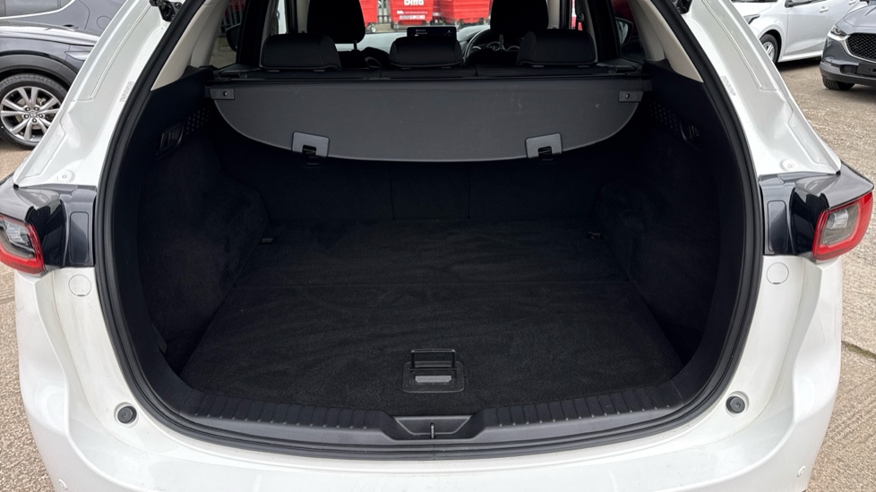 Mazda CX-5 2.0 e-Skyactiv G MHEV Centre-Line 5dr Petrol Estate - Image 4