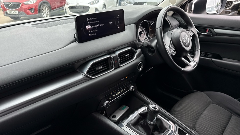 Mazda CX-5 2.0 e-Skyactiv G MHEV Centre-Line 5dr Petrol Estate - Image 9