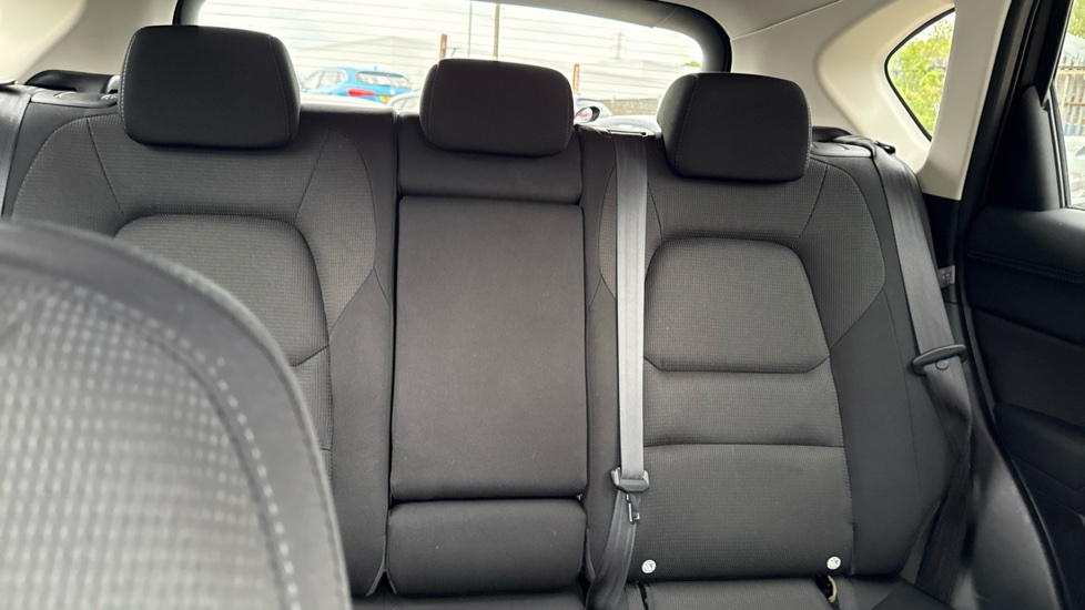 Mazda CX-5 2.0 e-Skyactiv G MHEV Centre-Line 5dr Petrol Estate - Image 15