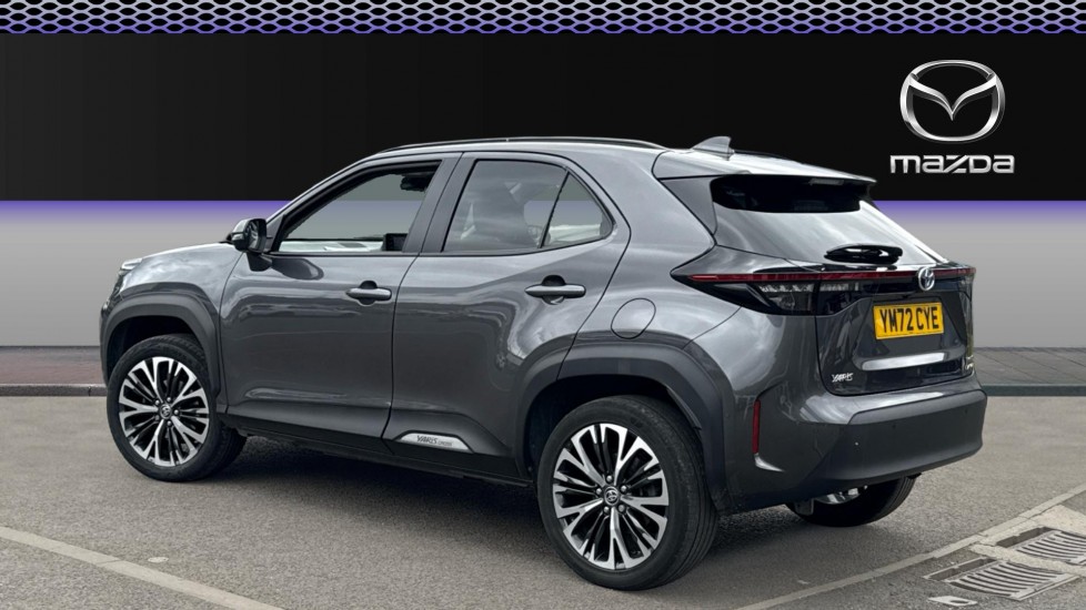 Toyota Yaris Cross 1.5 Hybrid Excel AWD 5dr CVT Hybrid Estate - Image 2