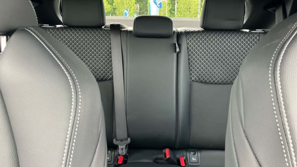 Mazda 2 Hybrid 1.5i Hybrid Homura 5dr CVT Hybrid Hatchback - Image 15