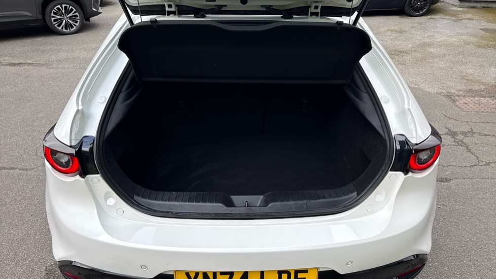 Mazda 3 2.0 e-Skyactiv X MHEV [186] Takumi 5dr Auto Petrol Hatchback - Image 4