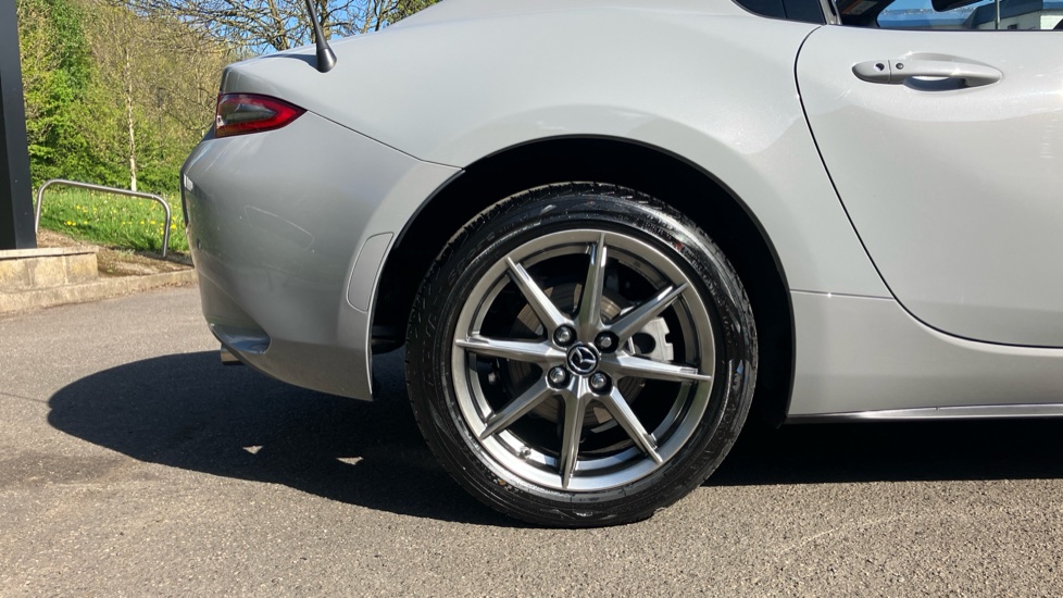 Mazda MX-5 1.5 [132] Exclusive-Line 2dr Petrol Convertible - Image 7