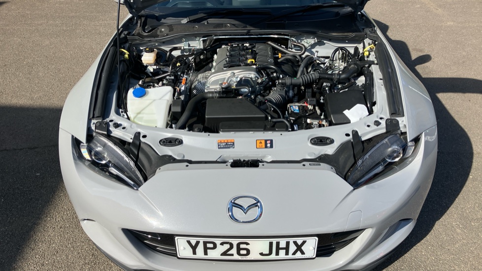 Mazda MX-5 1.5 [132] Exclusive-Line 2dr Petrol Convertible - Image 8