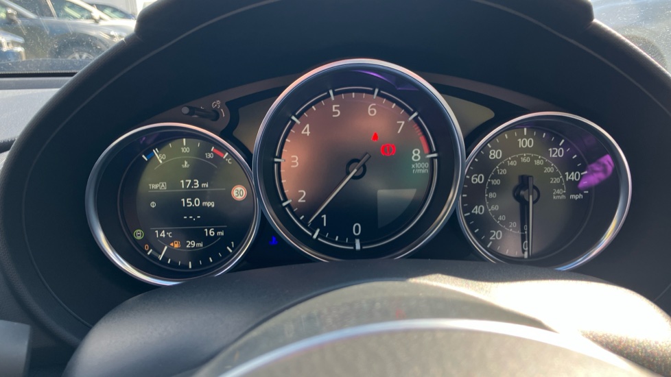 Mazda MX-5 1.5 [132] Exclusive-Line 2dr Petrol Convertible - Image 18