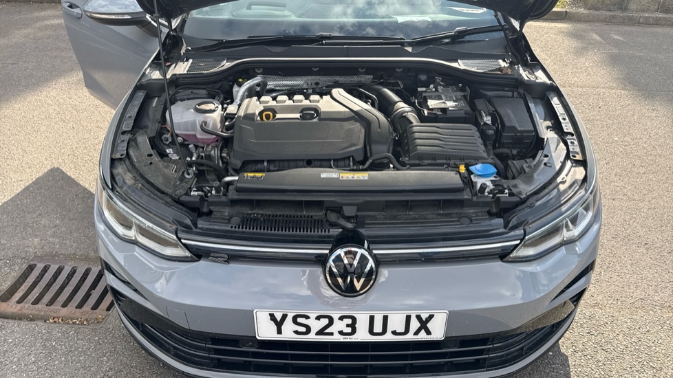 Volkswagen Golf 1.5 eTSI 150 R-Line 5dr DSG Petrol Hatchback - Image 8