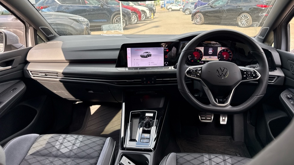Volkswagen Golf 1.5 eTSI 150 R-Line 5dr DSG Petrol Hatchback - Image 10