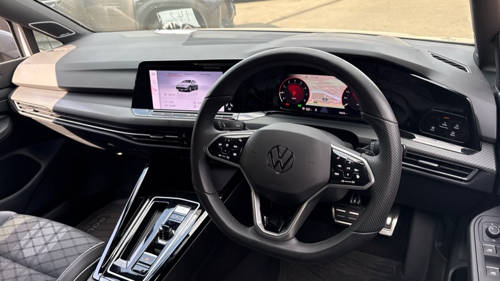 Volkswagen Golf 1.5 eTSI 150 R-Line 5dr DSG Petrol Hatchback - Image 11