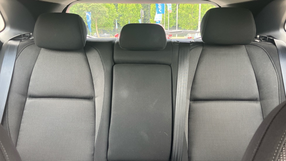 Mazda CX-30 2.5 e-Skyactiv G MHEV [140] Centre-Line 5dr Auto Petrol Hatchback - Image 15