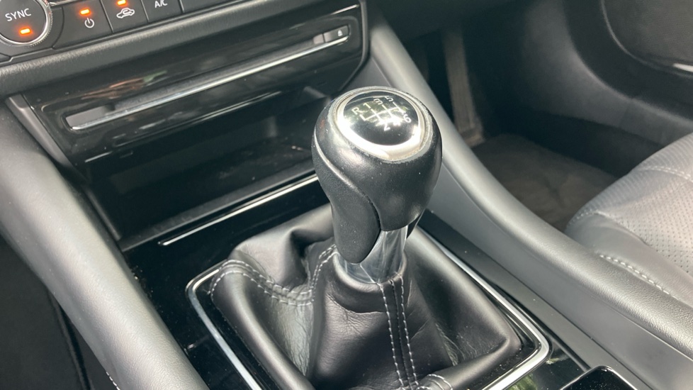 Mazda 6 2.2d Sport Nav+ 4dr Diesel Saloon - Image 13