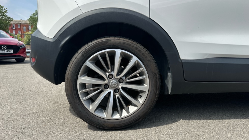 Vauxhall Crossland X 1.2 [83] Griffin 5dr [Start Stop] Petrol Hatchback - Image 7