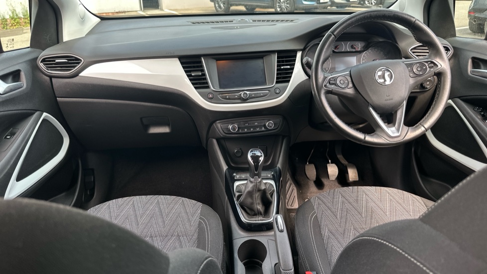 Vauxhall Crossland X 1.2 [83] Griffin 5dr [Start Stop] Petrol Hatchback - Image 10
