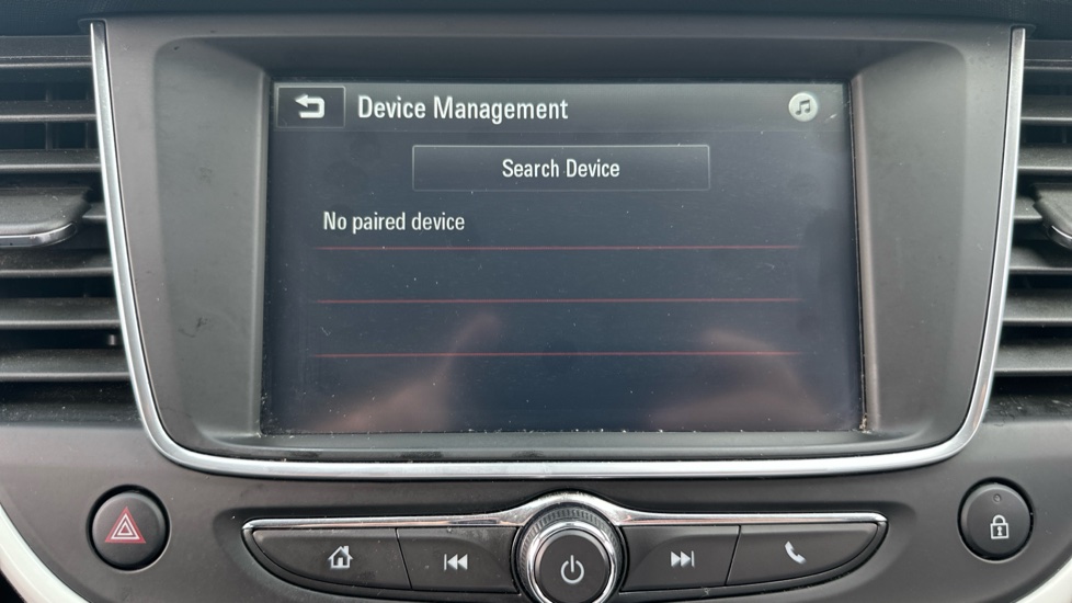 Vauxhall Crossland X 1.2 [83] Griffin 5dr [Start Stop] Petrol Hatchback - Image 34