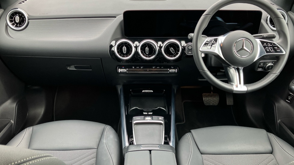Mercedes-Benz GLA 180 Sport Edition 5dr Auto Petrol Hatchback - Image 10
