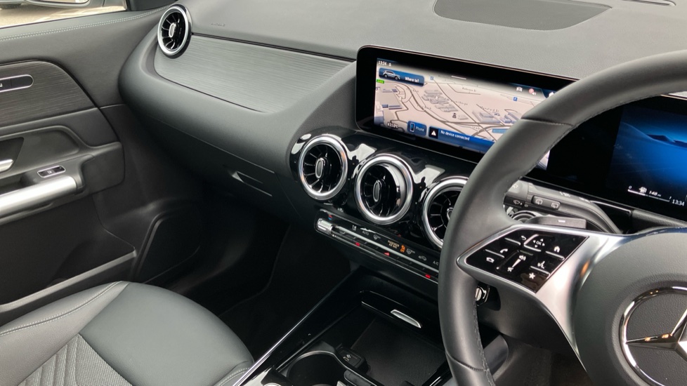 Mercedes-Benz GLA 180 Sport Edition 5dr Auto Petrol Hatchback - Image 14