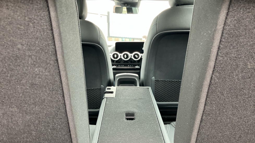 Mercedes-Benz GLA 180 Sport Edition 5dr Auto Petrol Hatchback - Image 52
