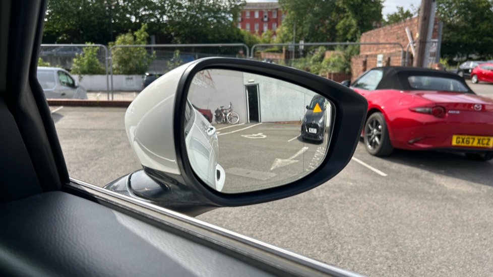 Mazda CX-30 2.0 e-Skyactiv X MHEV Sport Lux 5dr Petrol Hatchback - Image 34