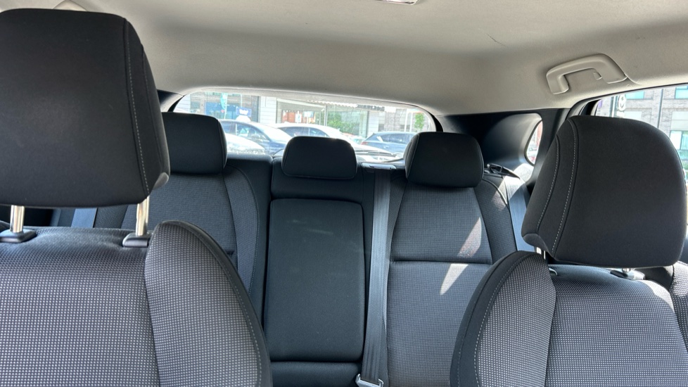 Mazda CX-30 2.0 e-Skyactiv G MHEV SE-L 5dr Petrol Hatchback - Image 15
