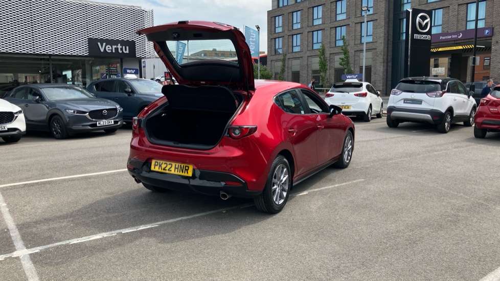 Mazda 3 2.0 e-Skyactiv G MHEV SE-L 5dr Petrol Hatchback - Image 34